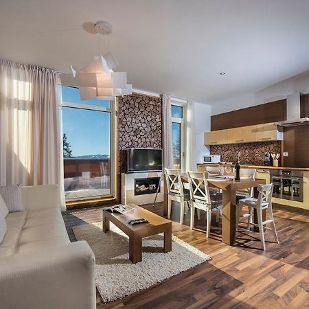 Apartman Viktoria, Apartment House Oliver Strbske Pleso Bagian luar foto