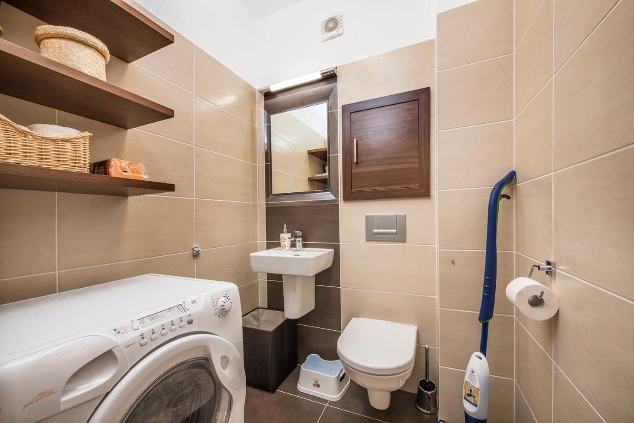 Apartman Viktoria, Apartment House Oliver Strbske Pleso Bagian luar foto