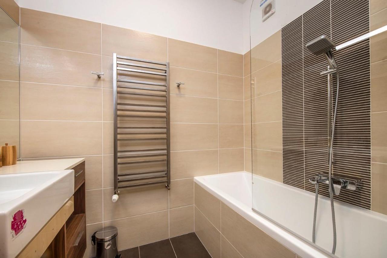 Apartman Viktoria, Apartment House Oliver Strbske Pleso Bagian luar foto